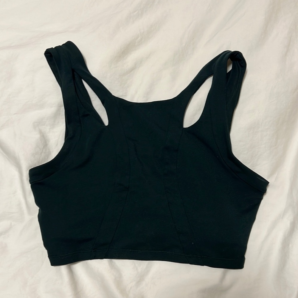 Alo yoga sports bra